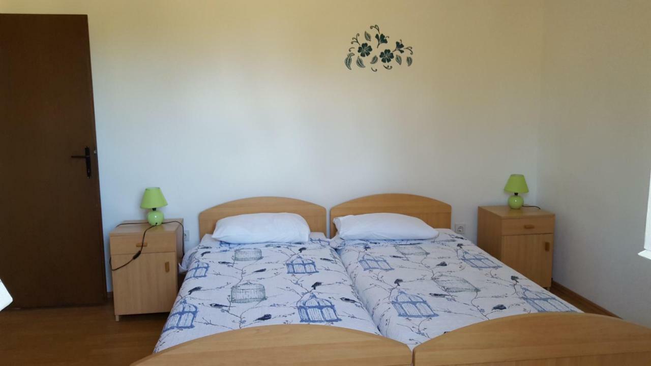 Vacation Home Ivan Kasic Ngoại thất bức ảnh